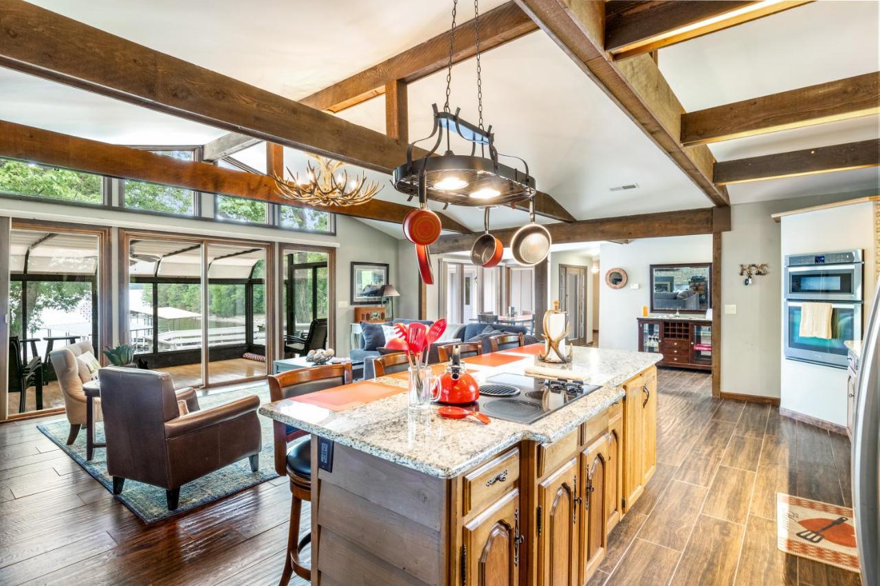 Unforgettable Lake Memories Lake Ozark Exterior photo